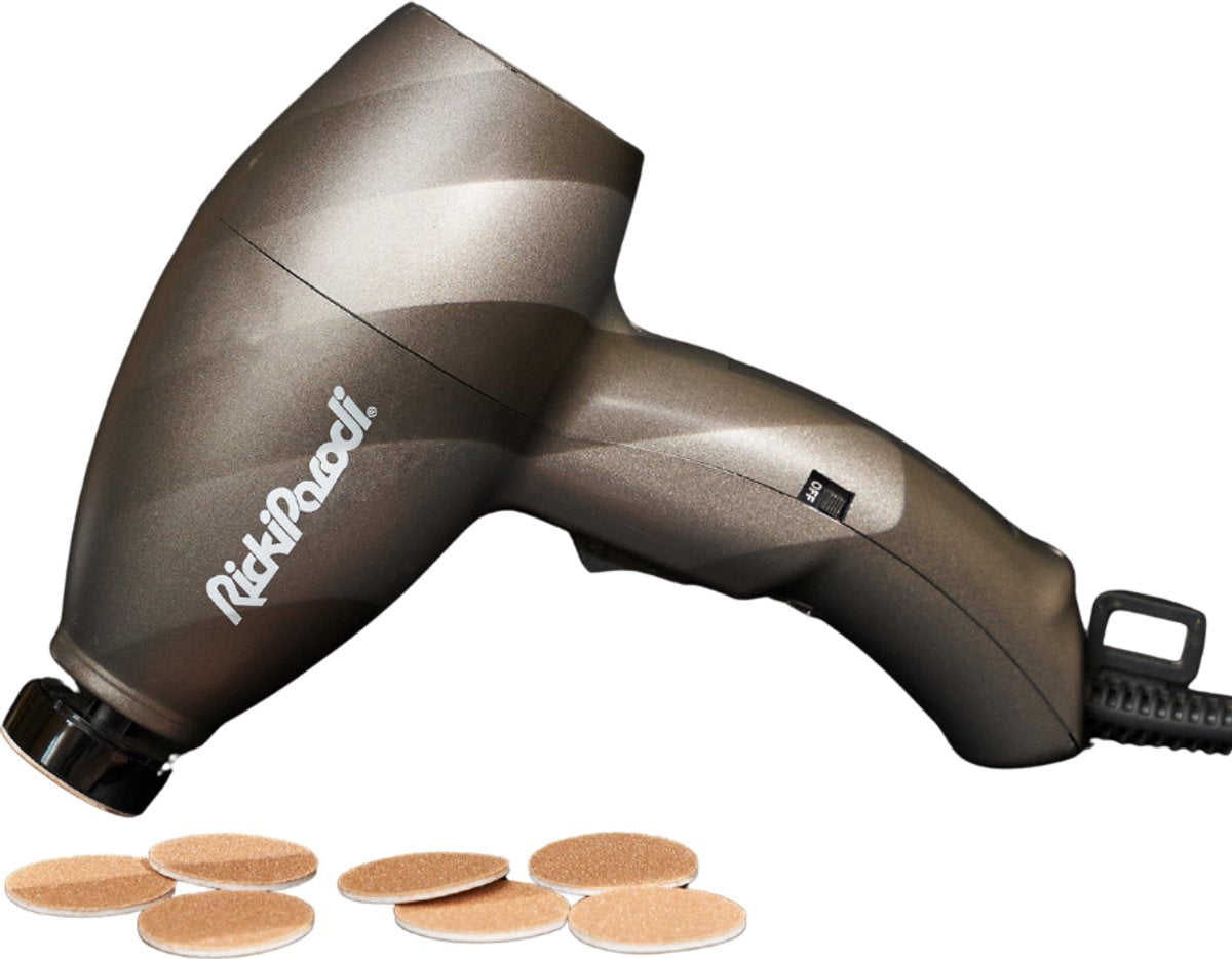 RickiParodi Professionele Elektrische Eeltverwijderaar/Voetvijl – 60W – 12 Scrubkoppen – Verwijdert Eelt & Kloven – 2 Snelheden – Veilig & Ergonomisch